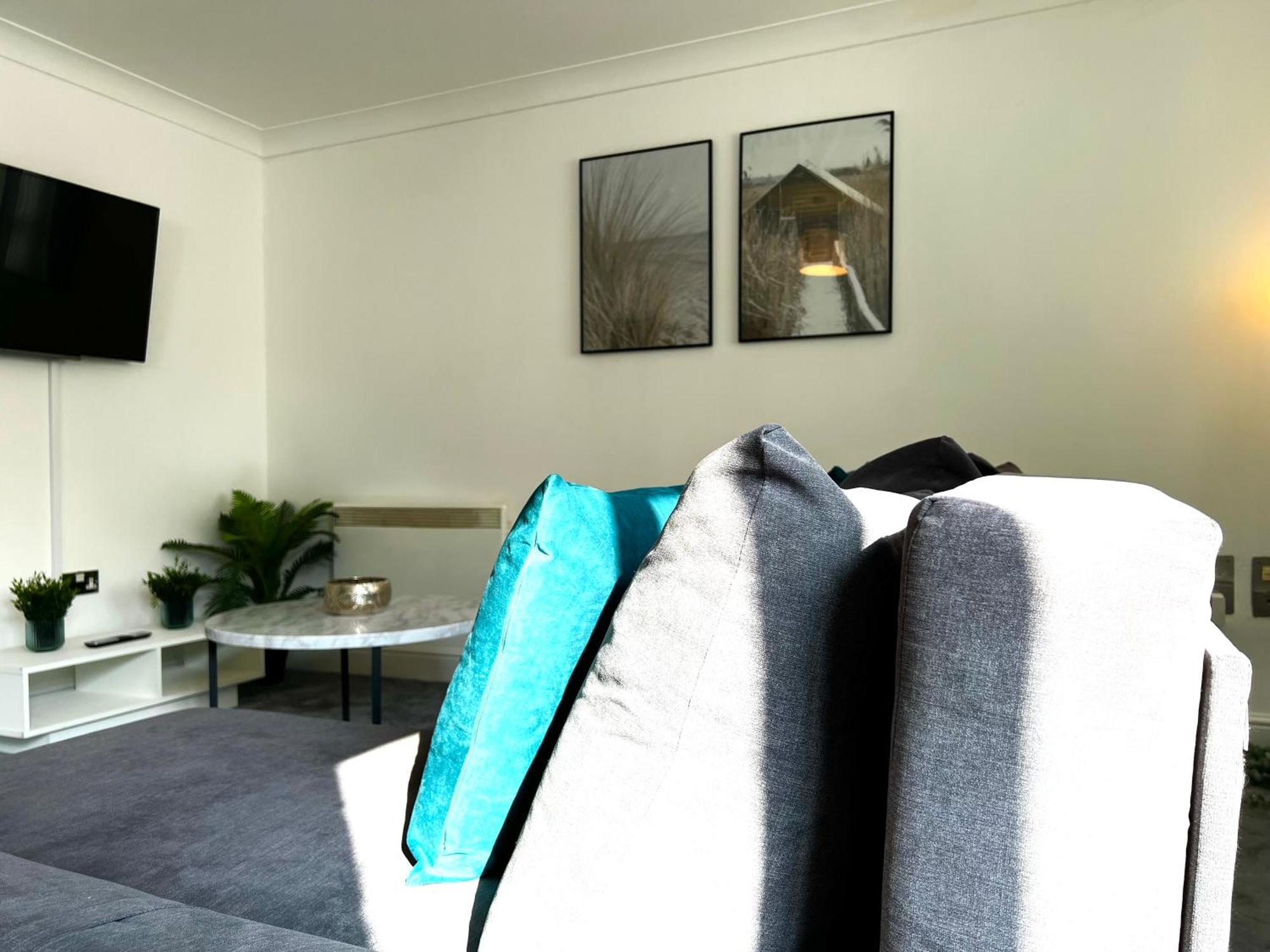 Apartment City Centre Escape - Stylish And Serene 1Br Birmingham