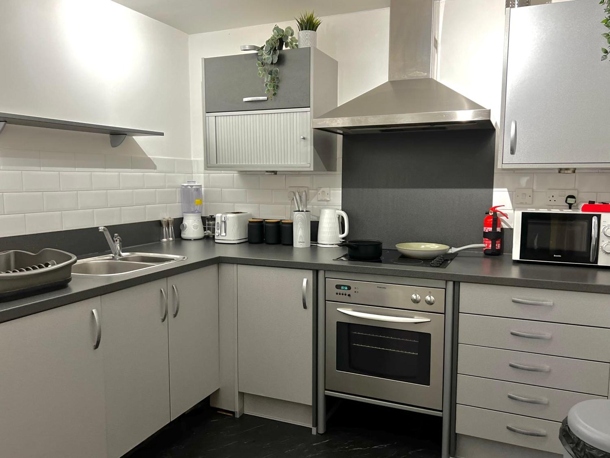 Apartment City Centre Escape - Stylish And Serene 1Br Birmingham