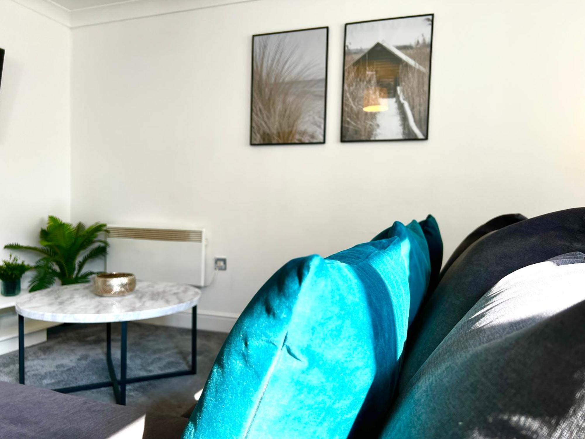 City Centre Escape - Stylish And Serene 1Br