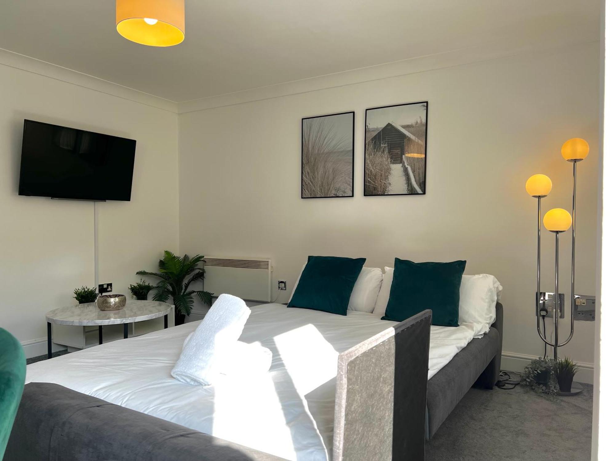 Apartment City Centre Escape - Stylish And Serene 1Br Birmingham