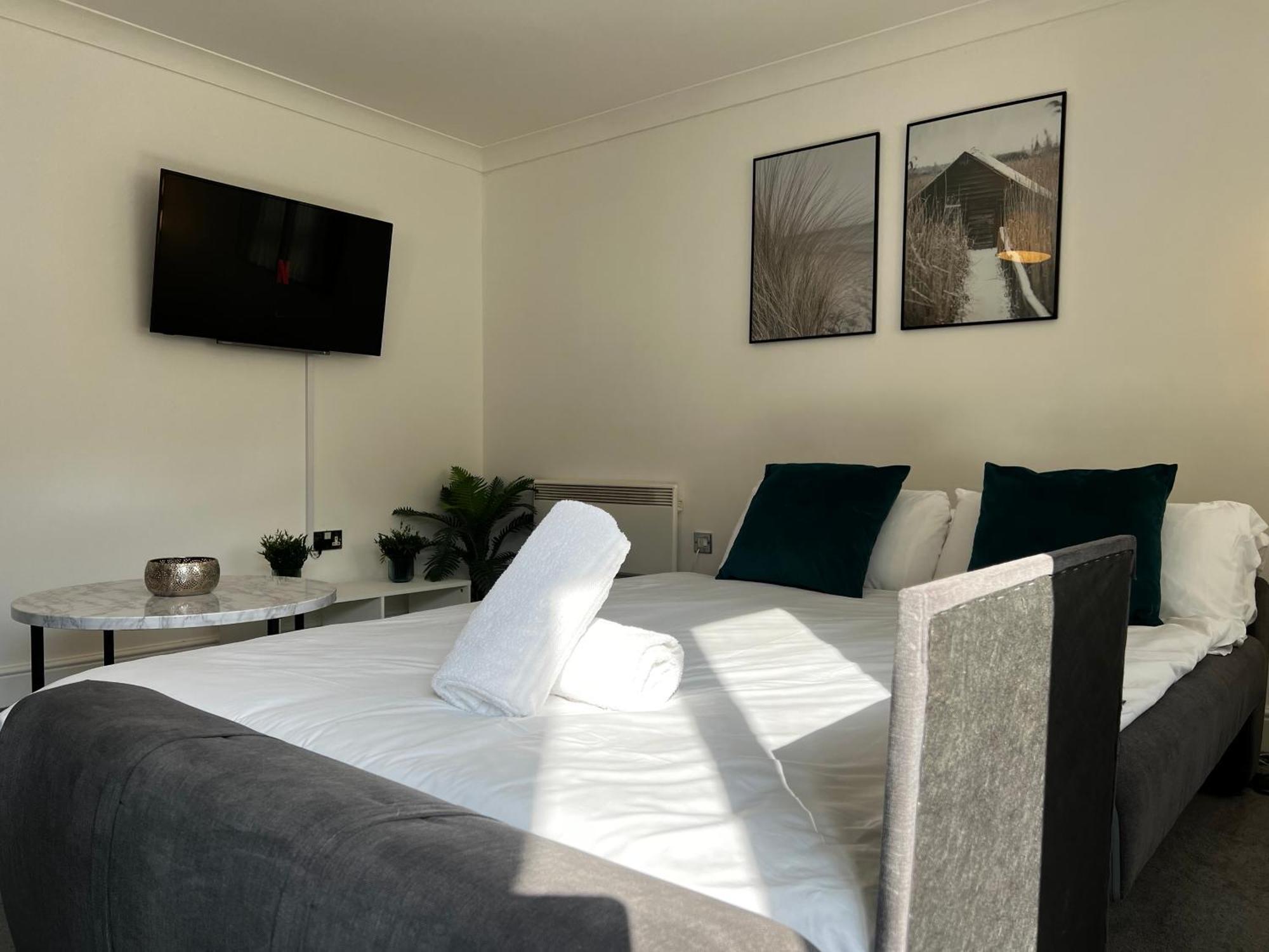 Apartment City Centre Escape - Stylish And Serene 1Br